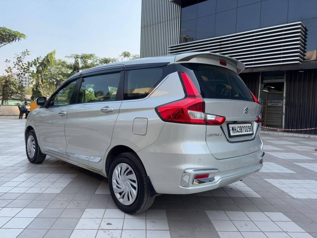 Exterior Diagnoal Left Back