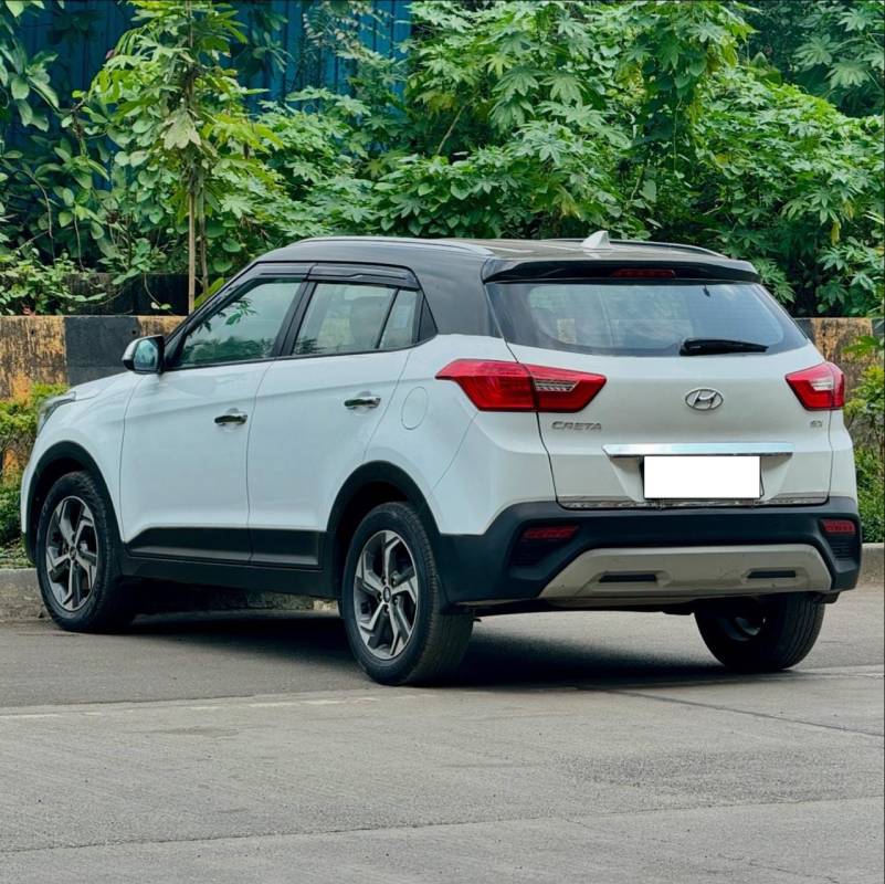 Exterior Diagnoal Left Back