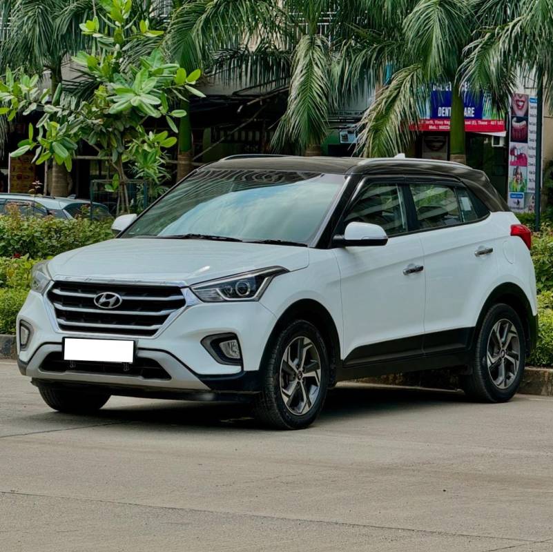 Exterior Diagnoal Left Front