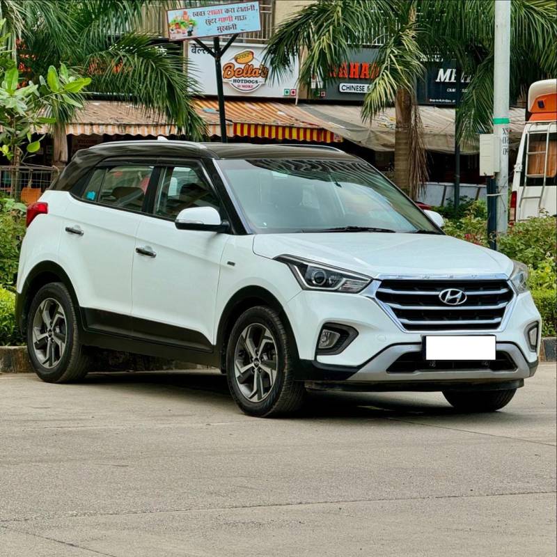 Exterior Diagnoal Right Front