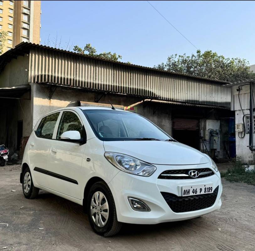 Exterior Diagnoal Right Front