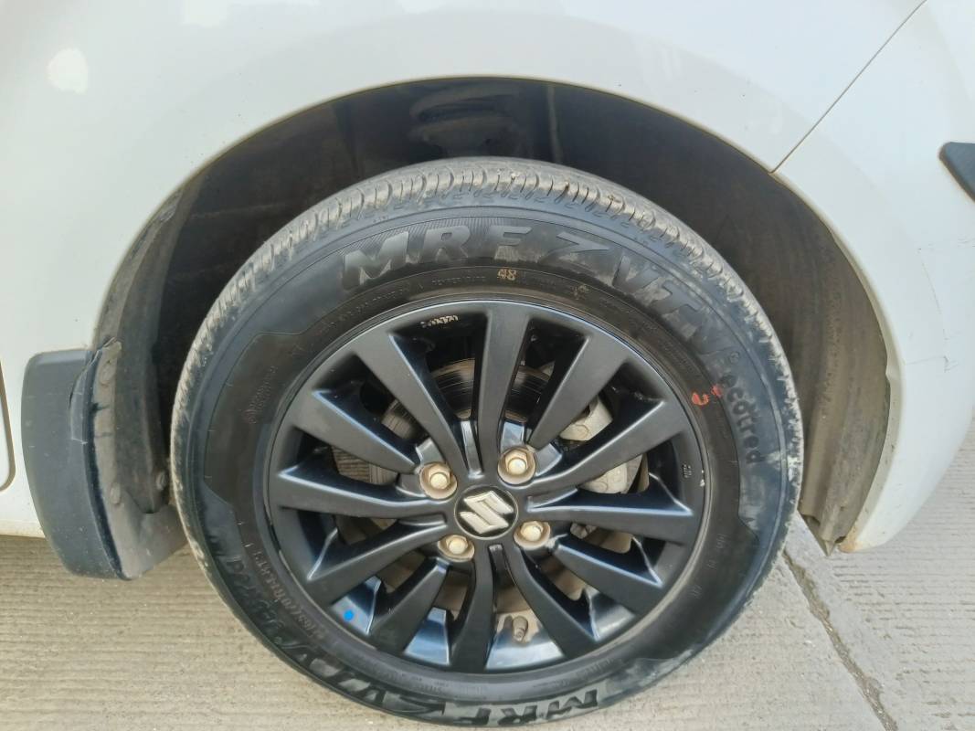 Exterior Wheel Right Front